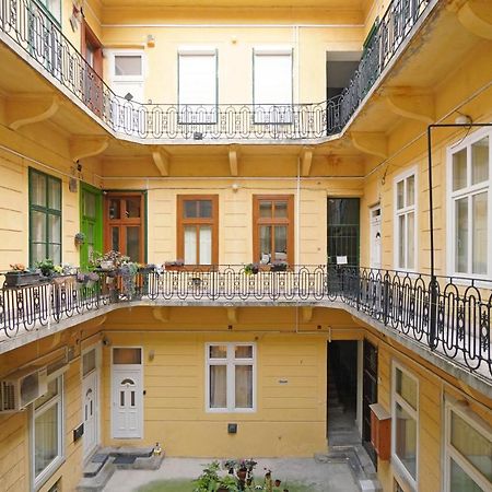 V27 Vadasz Apartment Budapest Exterior photo