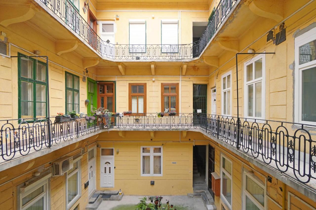 V27 Vadasz Apartment Budapest Exterior photo